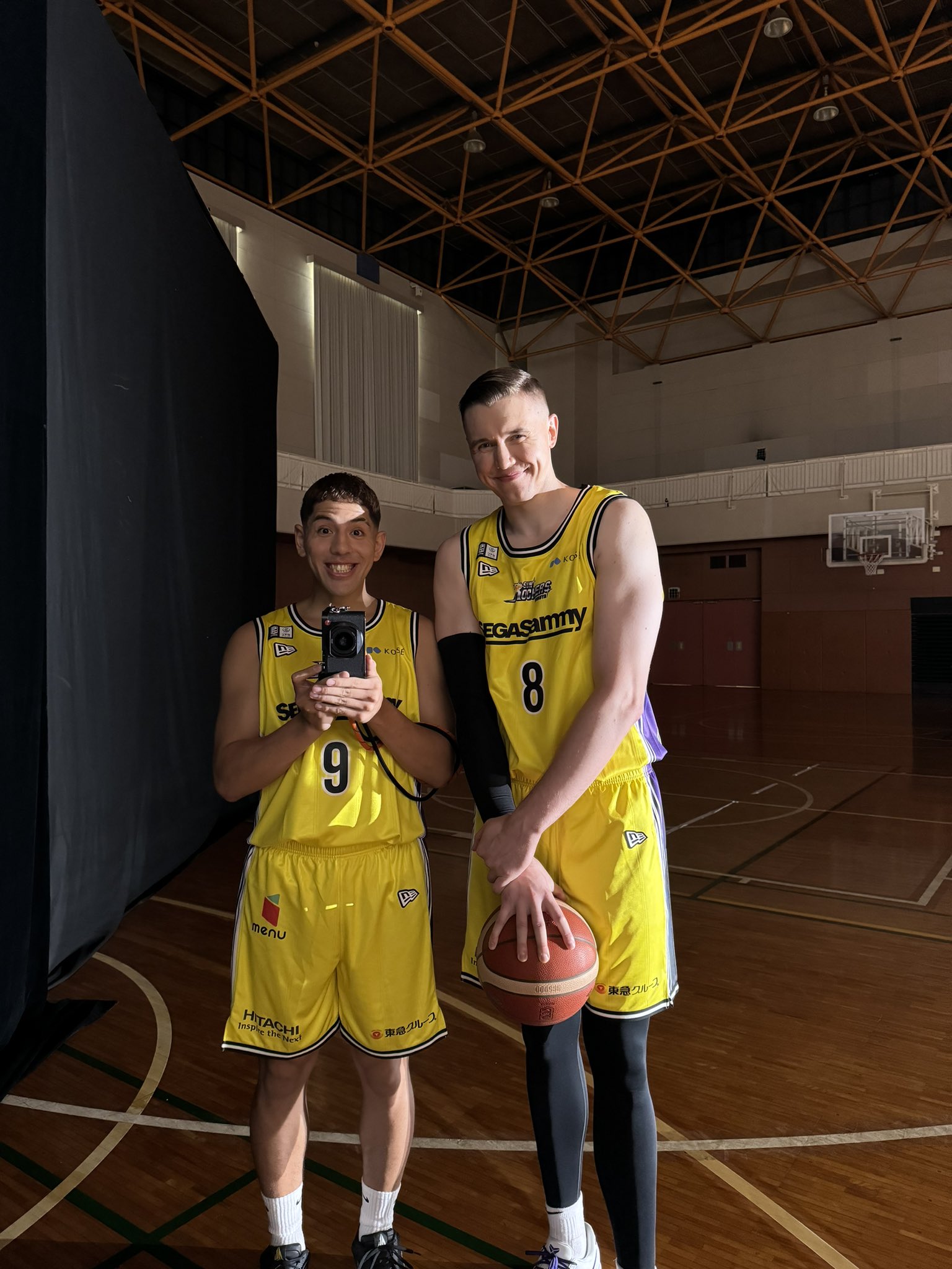 サンロッカーズ渋谷 アンソニー・クレモンズ選手 サイン入りユニフォーム サンロッカーズ渋谷 アンソニー・クレモンズ選手 サイン入り