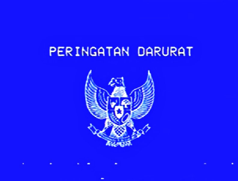 Kesabaran ada batasnya. Rasa takut ada tempatnya. Kemarahan adalah puncak dari kesabaran yang terlalu lama dan Keberanian adalah rasa takut yang telah mati tadi siang.

#kawalkeputusanMK 
#WargaJagaWarga