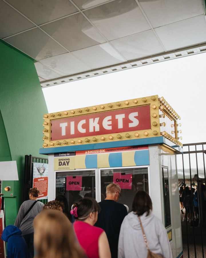 Last call for pre-fair discount tickets! 📣 Bag yourself a deal before the fair kicks off at just $15 - valid for any day, any age.

Don't forget – children ages four and under are always FREE! We'll see you at the fair! 😊 🌽 🎡 ⁣⁣
⁣⁣
Learn more: bit.ly/msf-tix