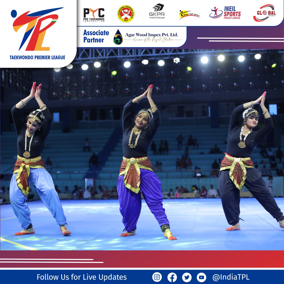 IndiaTPL's tweet photo. Mesmerizing moments unfold as the stage comes alive with the grace and power of these talented girls, setting the tone for an unforgettable journey in the Taekwondo Premier League Season 1, Leg 2! 

#TPLSeason1 #TaekwondoPremierLeague #DanceMagic https://t.co/nBzKPXPGuf