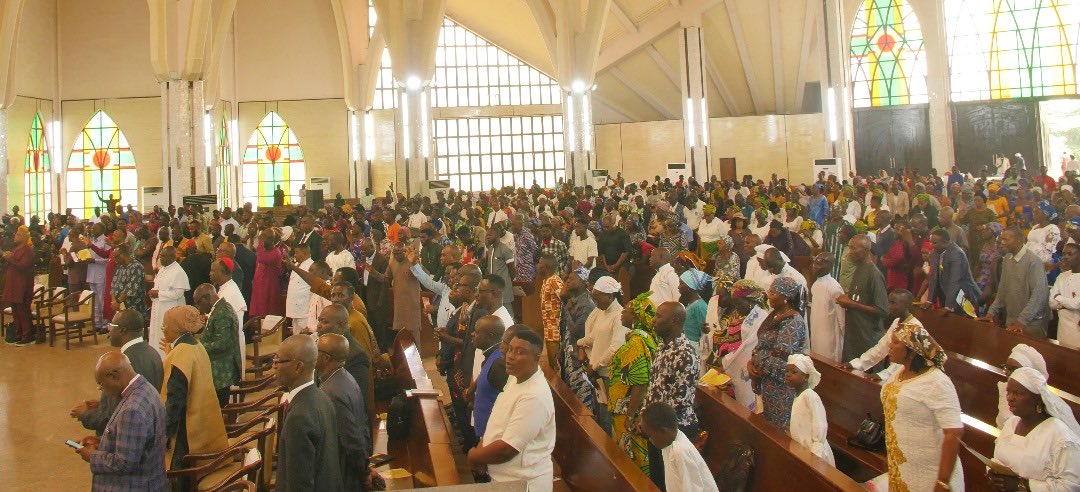 🇳🇬And the people came to the Lord, acknowledging their sins 🙏🏽

#NigeriaHumblyRepents