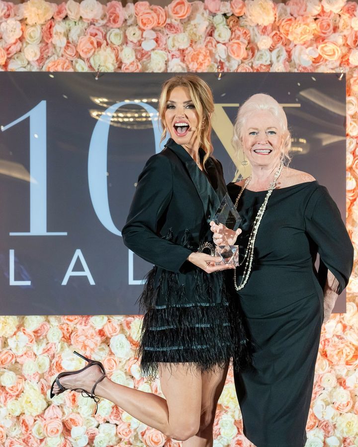 Elena Cardone tweet media