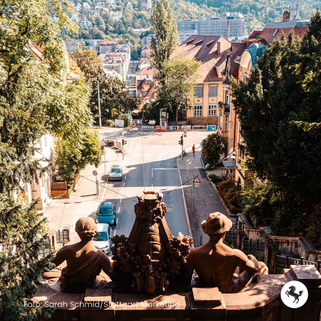 stuttgart_stadt's tweet photo. #Lieblingsviertel: Der #Schwabtunnel unterquert den #Hasenberg und ist eine wichtige Verbindung zwischen den Stadtteilen West und Süd. Seinen Namen verdankt er dem #Stuttgarter Pfarrer, Dichter, Publizisten und Verleger Gustav Schwab. ➡️ https://t.co/ylVOxlu6Bn https://t.co/OvfLjWVZj6