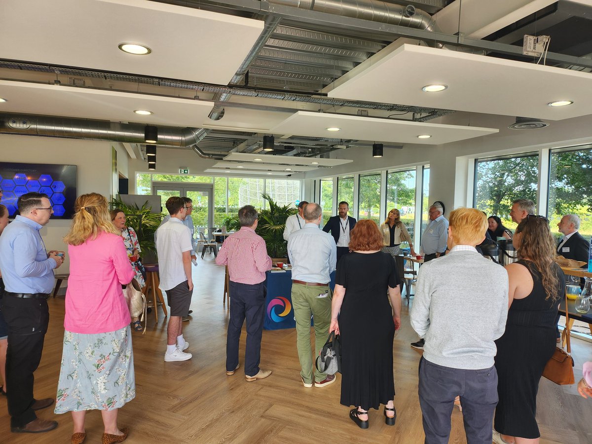 ActionHandling's tweet photo. 🌟 What a fantastic turnout at today’s business networking event at the Epi Centre in Haverhill, Suffolk! The atmosphere was incredibly vibrant, filled with like-minded business professionals and company owners eager to connect and share ideas.
#Networking #BusinessConnection https://t.co/YUo0fiJOhV