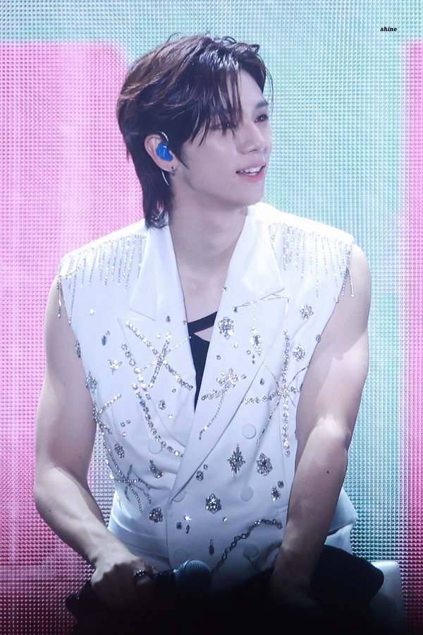 NEXZ 　넥스지 　ネクスジ
SOGEON 　소건 　ソゴン
240817 OSAKA SHOWCASE DAY1 PRE