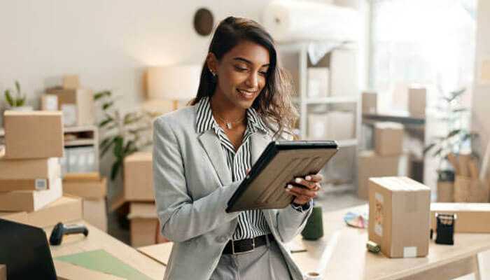 TycoonStoryCo's tweet photo. Ecommerce Delivery Metrics That Matter: Tracking and Improving Your Performance
#EcommerceDelivery #performance #shippingcost #warehouseoperations #deliveryperformance #deliverytime #logisticsmanagement #shipping #businessgoals #TrackingSystem 
https://t.co/iwB13PmOl4 https://t.co/wvG8kD8S4A