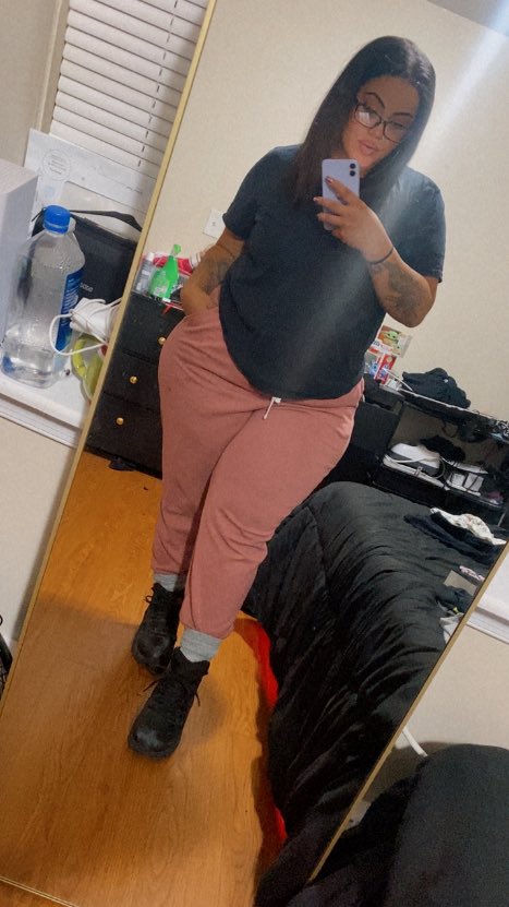 RAR3D1AMOND's tweet image. Working Mamacita 🥰💕🤪 #forkliftdriver #Working