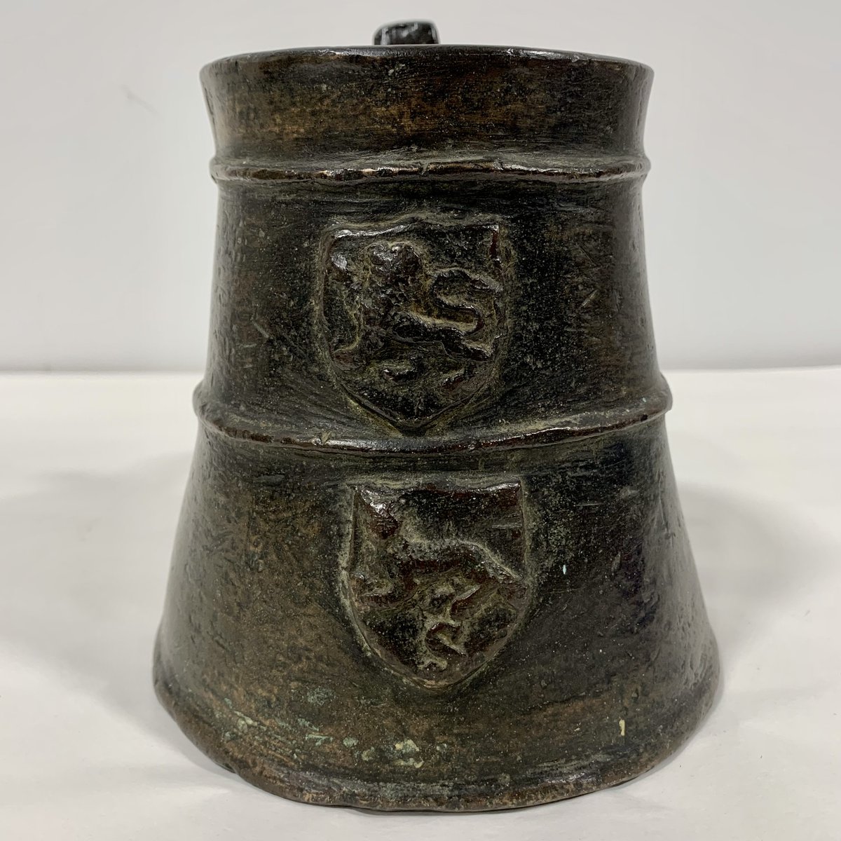 Excited for #DoorsOpenDay? This year, we're running four FREE tours of our Glenrothes Collections Centre on Saturday 14 and Sunday 15 September.

Click here to book your place and find out more: ow.ly/4XyL50SWGvy

('Stirling Pint', used in Burgh of Kinghorn) 
@doorsopendays