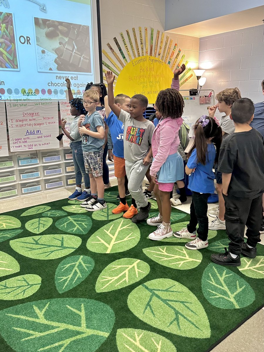 Mrs. Lovan | School Social Worker tweet media