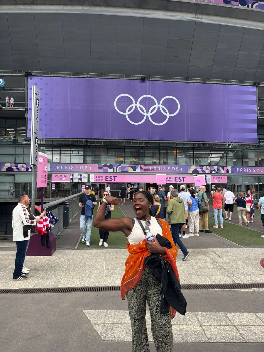 Dutch_Sliding's tweet image. BONDED BY BOBSLEIGH! 🛷

Loren Djolo and Eline Boonstra, bobsleigh athletes of Team NewCold, spent their holiday together with Belgian bobsleigh athlete Jïenity de Kler this summer! ☀️

#teamnewcold #newcold #bsbn #dutchsliding #bobsleigh #bobsled #skeleton #luge #ibsfsliding