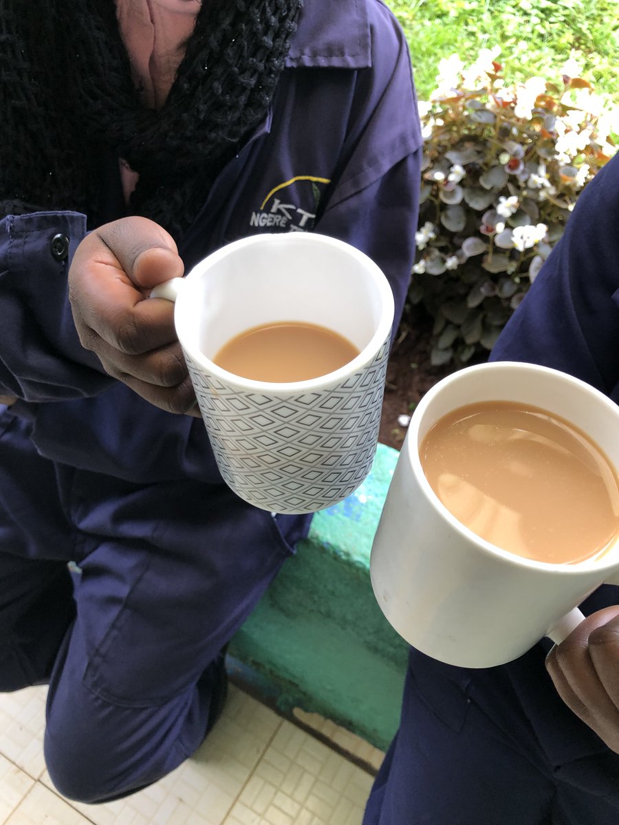 NgereTea's tweet photo. Weather for two, mimi na some Ngere Tea. https://t.co/ThBOX1fYV0