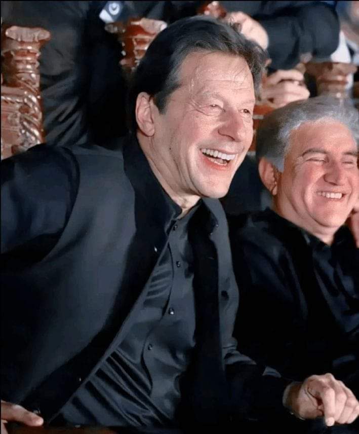 ZoaibAli16's tweet photo. #جلسہ_تو_ہوگا https://t.co/3ut82tp7I5