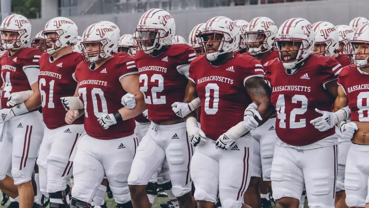 After a great conversation with <a href="/CoachDanielsJR/">Steven Daniels</a> blessed to recieve an offer from the University of Massachusetts 🔴⚪️
<a href="/coachroberson42/">CoachDeebo42</a> <a href="/CoachDrewDallas/">Drew Dallas</a> 
<a href="/JGonzalesJr10/">Julio Gonzales Jr.</a>