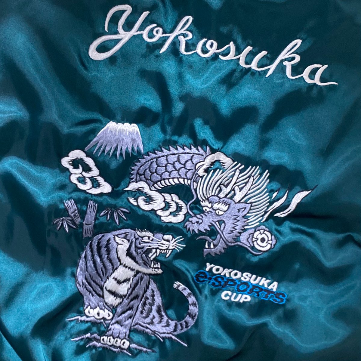 昨日の予選で初お披露目した大会オリジナルスカジャンは、スカジャン