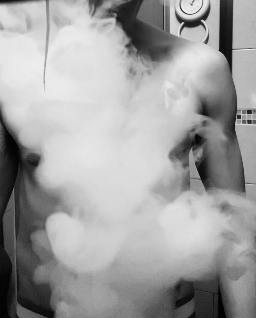 badwan_fred's tweet photo. Cloudy #meth #crico #nube #smoke https://t.co/e07ztoxfte