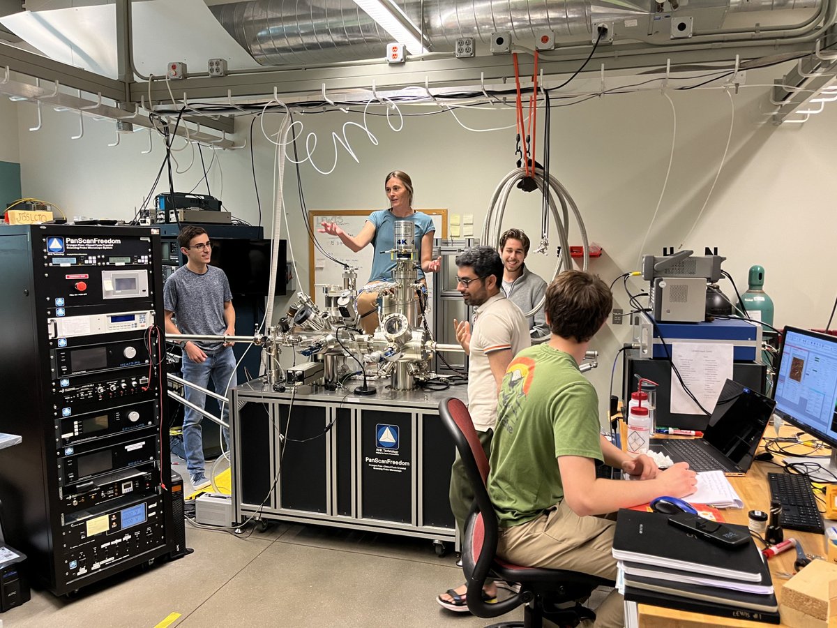 UNH Research (@unhresearch) on Twitter photo Congratulations 👏to physicist Shawna Hollen, who was named a <a href="/MooreFound/">Moore Foundation</a> 2024 Experimental Physics Investigator. This prestigious honor and funding ($1.25M) will advance research that could lead to improvements in quantum computing. unh.edu/unhtoday/2024/… Congratulations 👏to physicist Shawna Hollen, who was named a <a href="/MooreFound/">Moore Foundation</a> 2024 Experimental Physics Investigator. This prestigious honor and funding ($1.25M) will advance research that could lead to improvements in quantum computing. unh.edu/unhtoday/2024/…