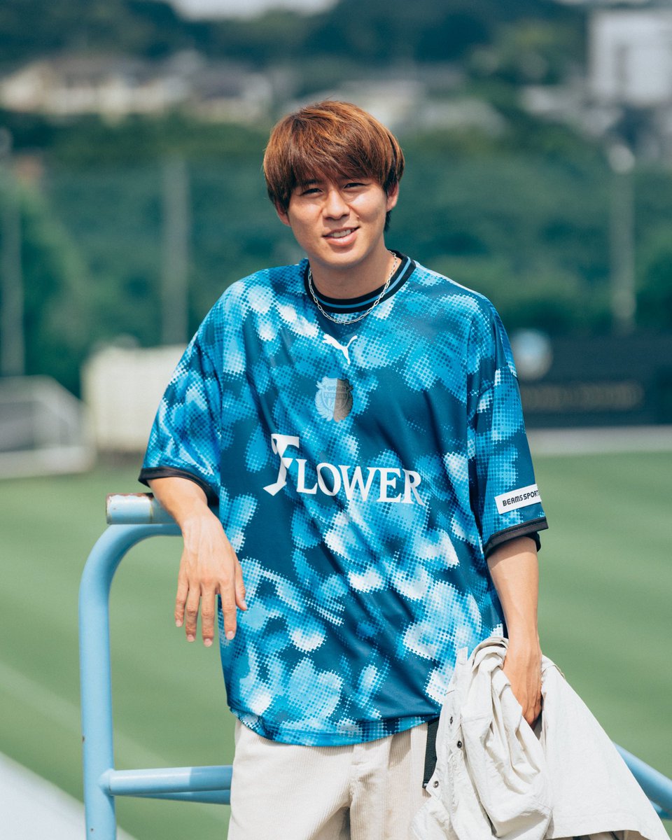 川崎フロンターレ トレーニングウェア 上下セット Mサイズ 【公式通販】