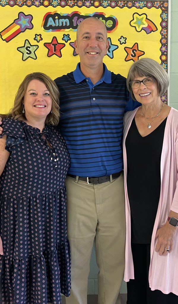 WSH 5th grade teachers are ready for a great year! #HCSD1