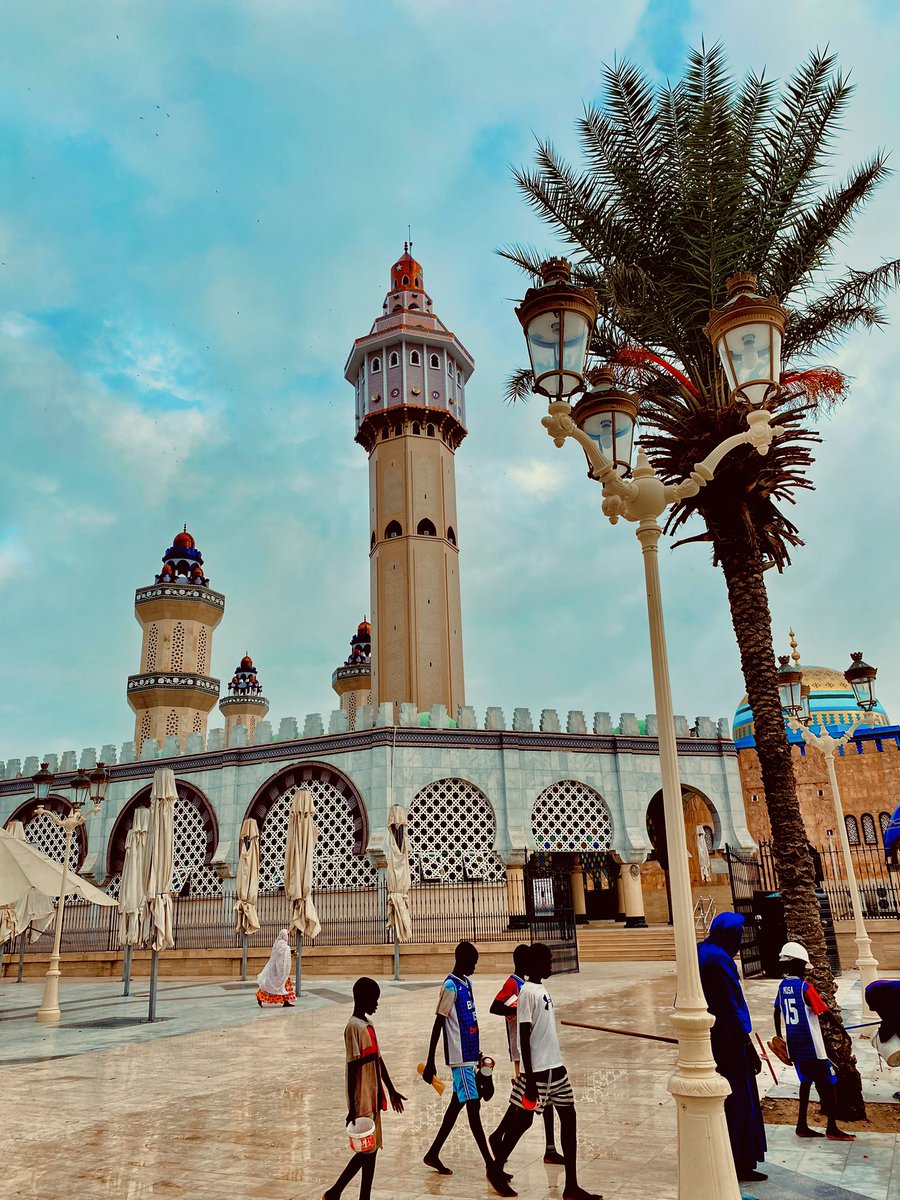 futurmalickbaht's tweet photo. Raféte nagn jumma nak 🥰🥰🥰
Nagnou yalla defal magal ak jamm 
🤲🏽🤲🏽🤲🏽🤲🏽
#18safarsunuyitte
#futurmalickbaht🎤🎙️ @KourelX https://t.co/bmTkHc7xgP