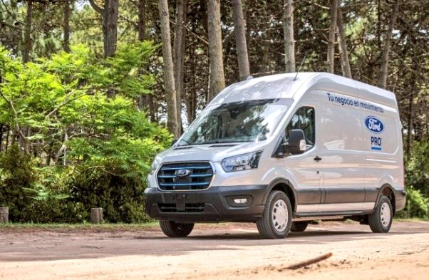 Revista Autoextra (@autoextragti) on Twitter photo Ford estrena en #Colombia la Transit totalmente eléctrica. Precios y versiones aquí: tinyurl.com/n73vv8zy
<a href="/FordColombia/">Ford Motor Colombia</a>
#Ford Ford estrena en #Colombia la Transit totalmente eléctrica. Precios y versiones aquí: tinyurl.com/n73vv8zy
<a href="/FordColombia/">Ford Motor Colombia</a>
#Ford