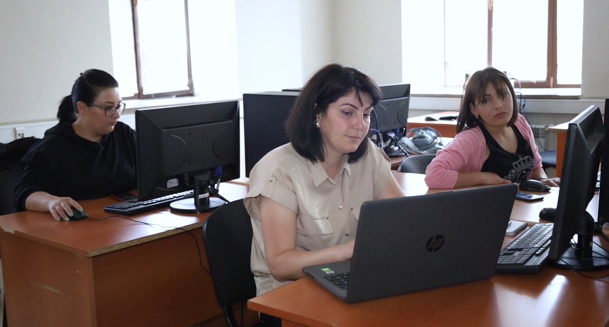 🙌Exciting news — #FAR has been highlighted on #ForbesNonprofitCouncil ! Our innovative approach to empowering #women through #technology education in #Armenia has been recognized as a model for economic recovery and social equity in developing economies: hubs.li/Q02LxNZ90