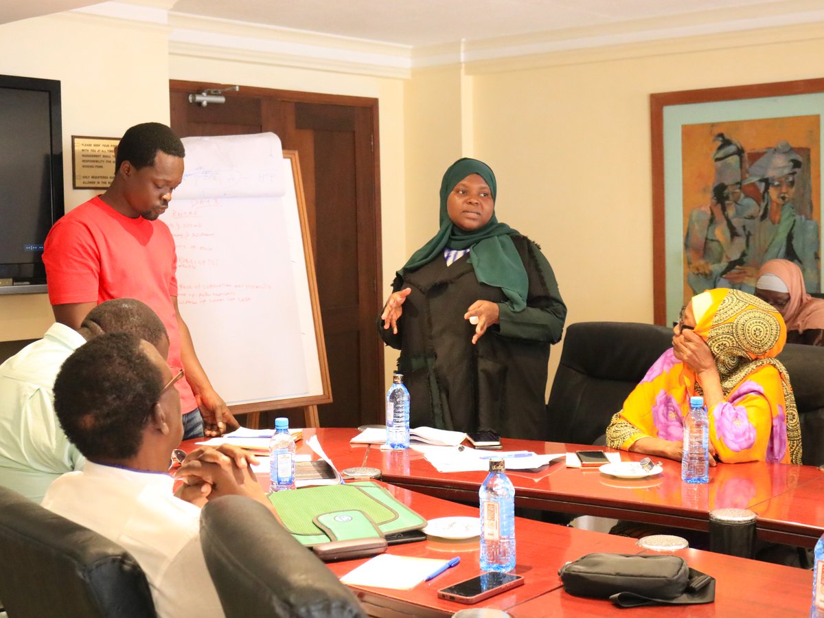 irck_info's tweet photo. .@irck_info "As the faith community we will organize open forums and community dialogues in local venues, such as places of  worship, to discuss corruption in the health sector and its impact on health service delivery" - #Highlights during the @USAIDKenya  #USAWA project workshop on training ToTs in Mombasa County.

#MobilisingFaithCommunities