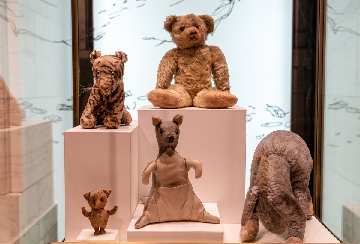 nypl's tweet photo. 🍯 Today is #WinniethePooh’s birthday! The real life teddy bear was gifted to Christopher Robin Milne on his first birthday, on this day in 1921. See Pooh and other favorites from the Hundred Acre Wood in our exhibition of #NYPLTreasures. https://t.co/478mYwdHt6 https://t.co/xG4Ntla0lk