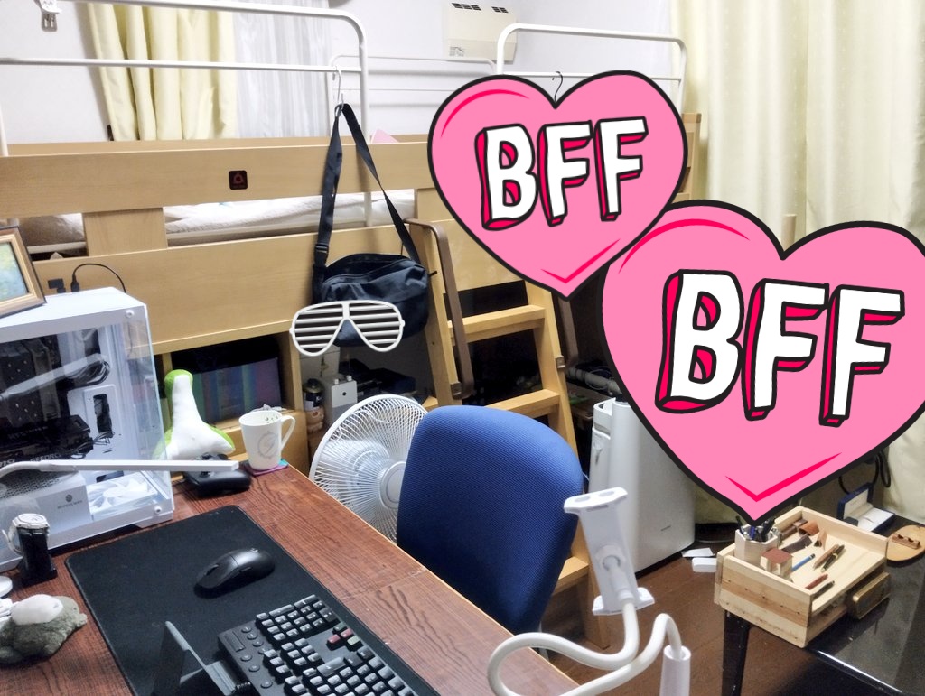 runrun3669's tweet image. 中2男子の部屋です。pcは先週組み立てました。（ryzen5 5500 rtx3060）
ちょっと前まで没収されてたので歓喜
あと文房具大好きです。ちなみに、隠してあるところは、学校指定のバックや紙が写ったため、消しました。
もし差し支えなければ動画等で使用していただけると幸いです。