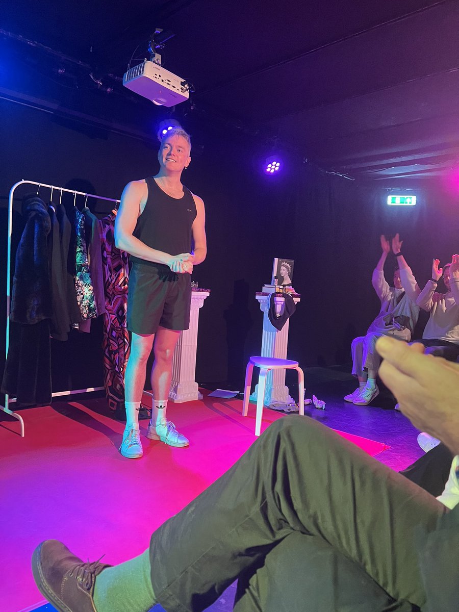 JumpsuitProductions (@jumpsuitprodltd) on Twitter photo Penultimate show today was a royal treat thank you to our gorgeous audience 🥰 just ONE MORE CHANCE to see The Old Queen’s Head <a href="/edfringe/">Edinburgh Festival Fringe</a> - 1pm tomorrow at <a href="/assemblyfest/">Assembly Festival</a> ✨
🎟️ assemblyfestival.com/whats-on/627-t… Penultimate show today was a royal treat thank you to our gorgeous audience 🥰 just ONE MORE CHANCE to see The Old Queen’s Head <a href="/edfringe/">Edinburgh Festival Fringe</a> - 1pm tomorrow at <a href="/assemblyfest/">Assembly Festival</a> ✨
🎟️ assemblyfestival.com/whats-on/627-t…