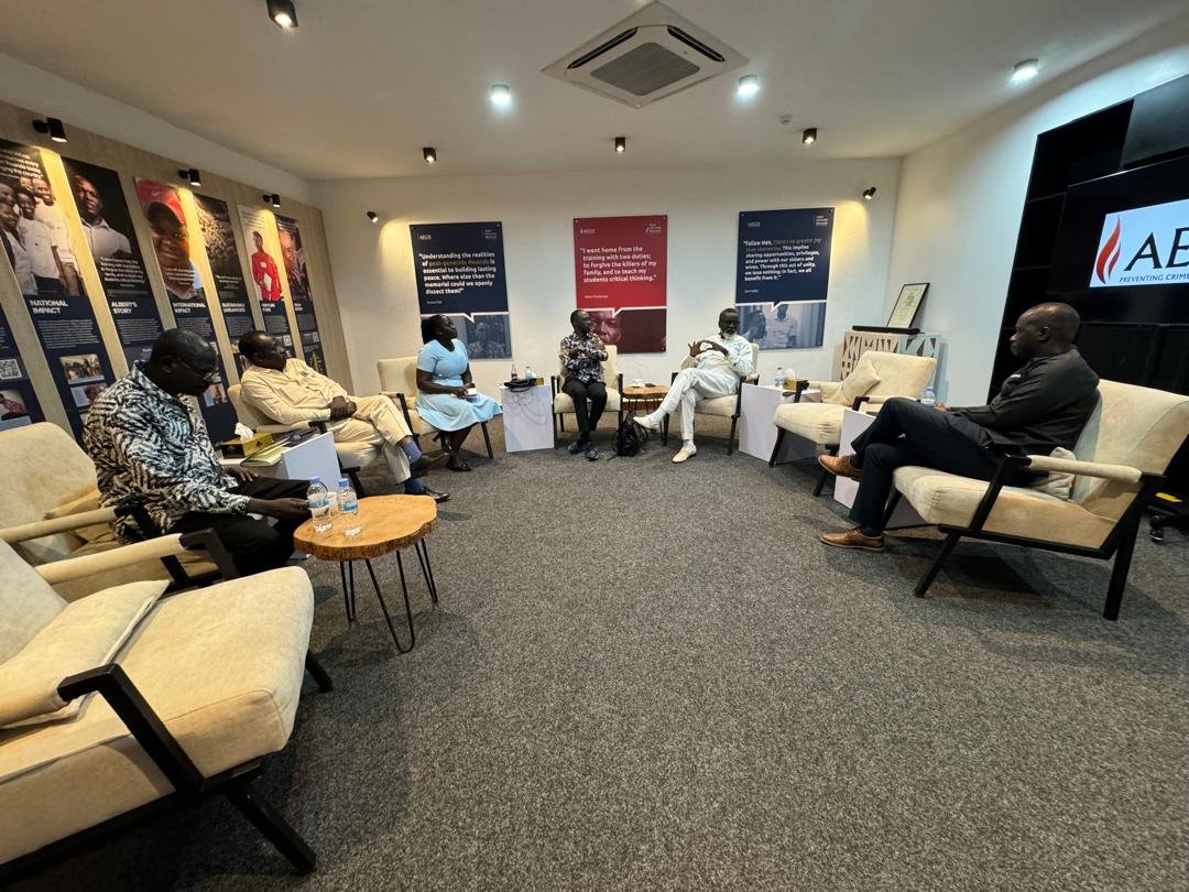 HumanitySudan's tweet photo. From 11th to 18th August 2024, ED @JudithAgang joined the members of the National Legislative Assembly of South Sudan in a benchmarking trip to Rwanda.
It focused on Rwanda's processes of reconciliation, transitional justice mechanisms &amp; the handling of human rights violations. https://t.co/sMqpdnsxB9