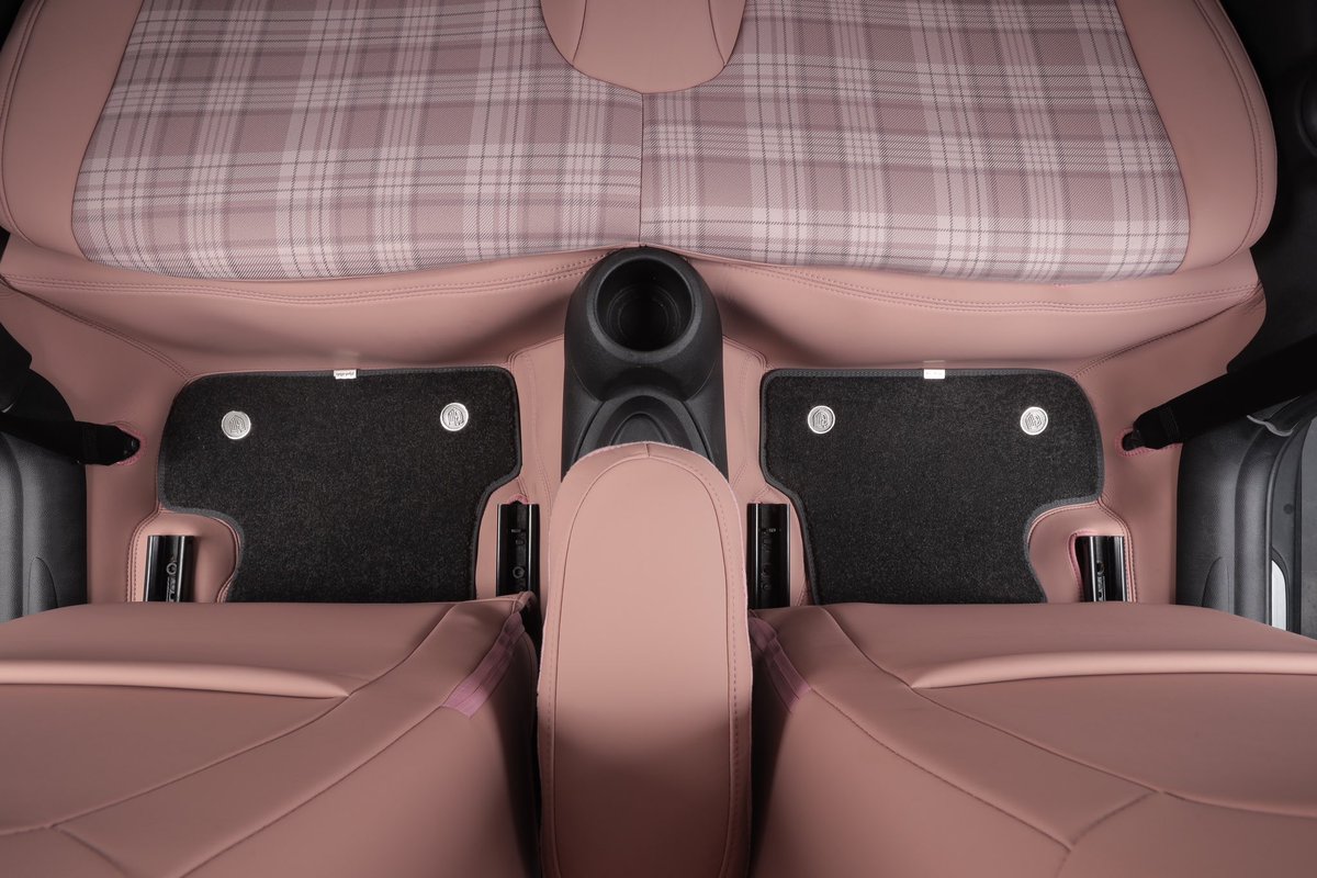 yemcover's tweet photo. Pink Fabric Checked Car Seat Cover
Bespoke Master Committed to Custom Car Upholstery 
#BreakingNews #carholstery #bespokemaster #seatcover https://t.co/GjQQatQ1wR