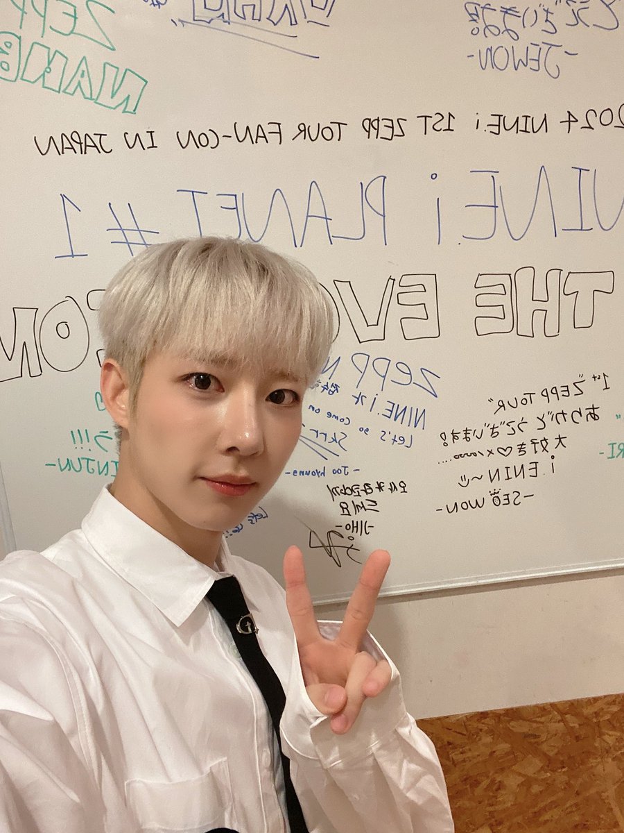 NINE_i_JP's tweet photo. [#ジェウォン]

zepp nambaも無事に終了! 大阪i.ENINのおかげでさらにアツい夏でした!��古屋も楽しみにしてください!!

#NINEi #나인아이 #ナインアイ #JEWON #제원 https://t.co/iC7UsGmiTs