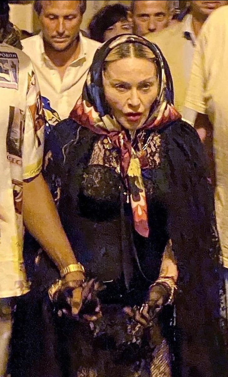 Concerned Citizen tweet media