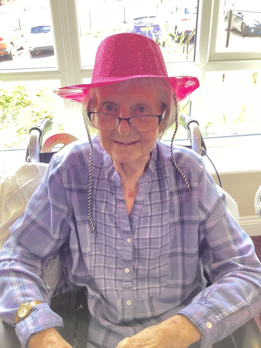 Residents <a href="/SkeltonCourt/">Skelton Court care home</a> enjoying Zest this morning 😃