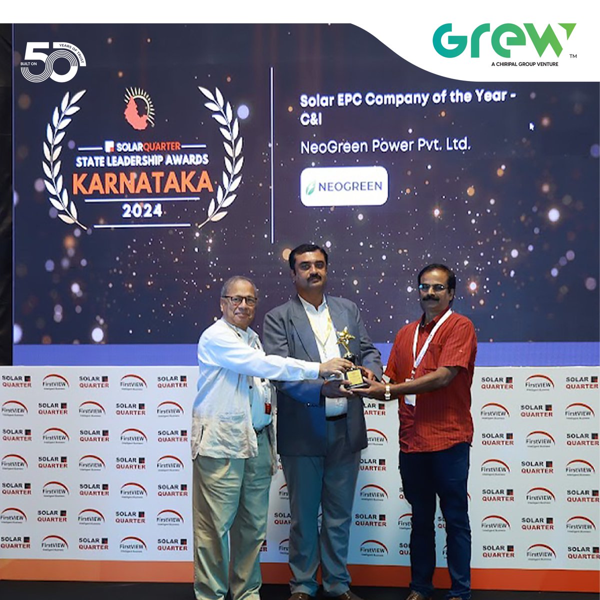 grew_solar's tweet image. Our GM-South Region, Mr. Prakash V kamarouth delivered an insightful talk and presented awards to India&apos;s top solar companies, reinforcing our commitment to innovation and sustainability in the solar energy sector.

#GREW #PoweringTheNext #NextGenModules #SolarPower #SolarEnergy