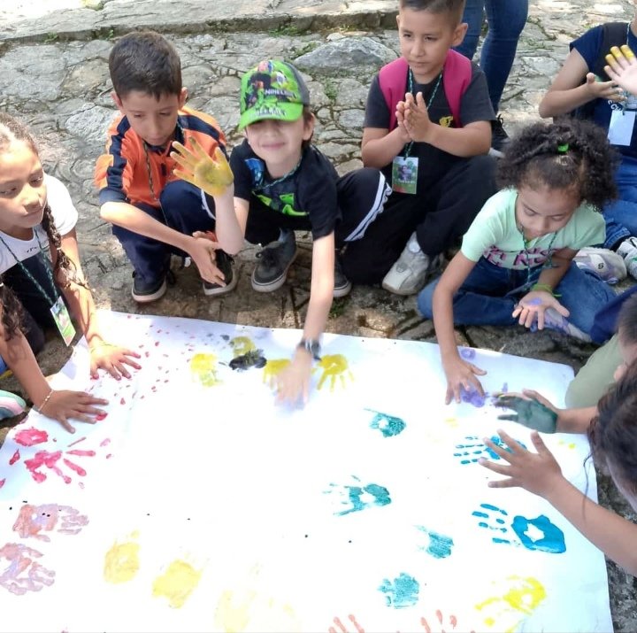 ipasmemerida's tweet photo. 2do Día del Plan Vacacional 2024, Visita Guiada Chorros de Milla. https://t.co/4zFMbrgA2T