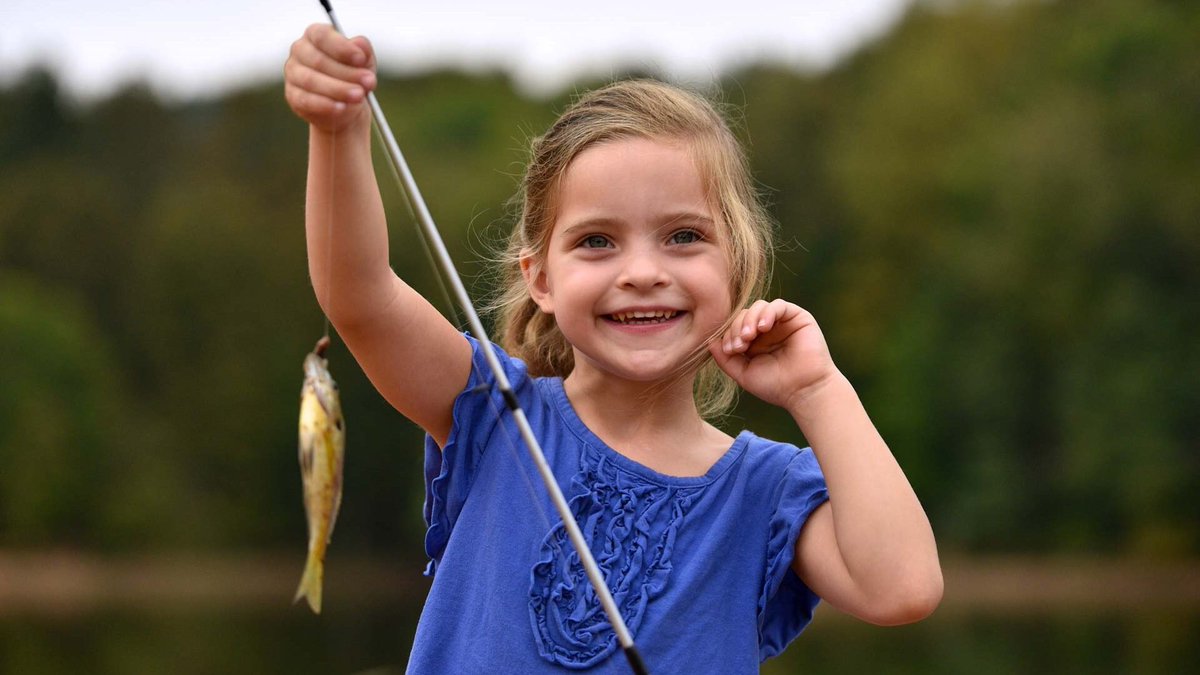 Tickets for #WestVirginia's National #Hunting and #Fishing Day celebration are now on sale! Buy now and get 5 FREE sample tickets to A Taste of West Virginia State Parks. 🎣🏹  #WVStateParks @WVDNR bit.ly/3XcXMBm
