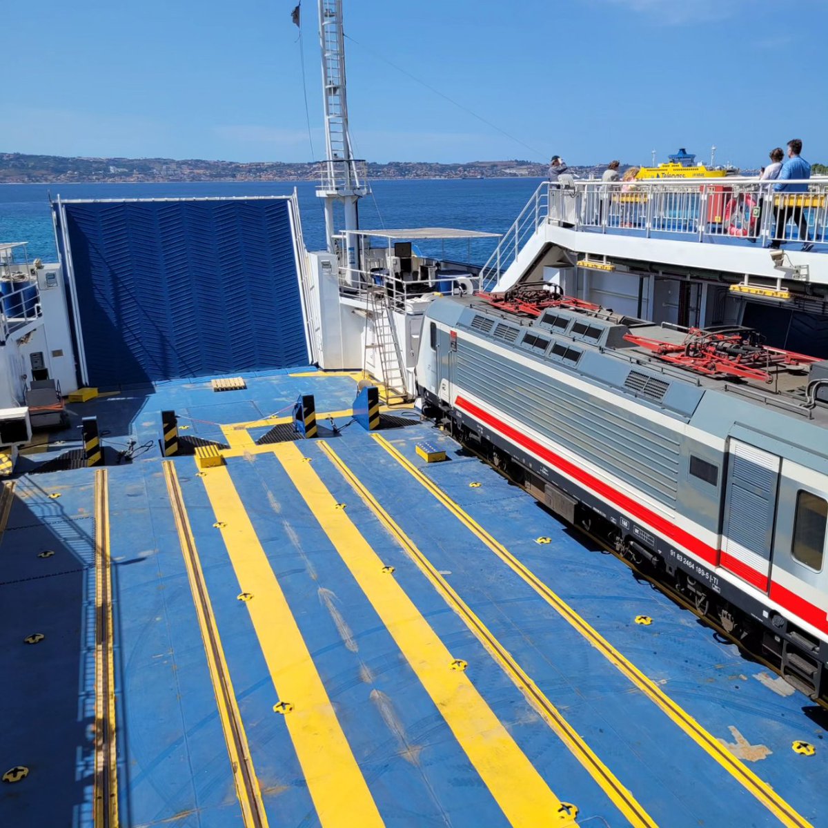 RhianMackenzie's tweet photo. @pip_says @BBCOxford Naples to Sicily...amazing scenery and you go on a train ferry. Can't ask for more than that!! https://t.co/RvNUB7v9qn