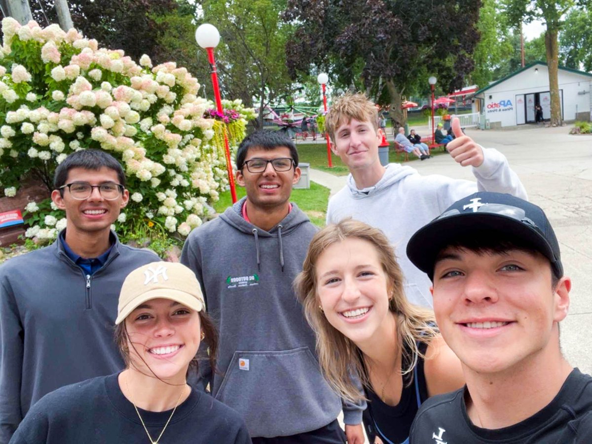 BCS_UNI's tweet photo. Last week, a group of our JPEC student entrepreneurs attended the annual Okoboji Entrepreneurial Institute! There, the students got to participant in entrepreneurial events, workshops, and classes. 

Thank you to our students for #BuildingaBetterIowa! https://t.co/vREevSc86B