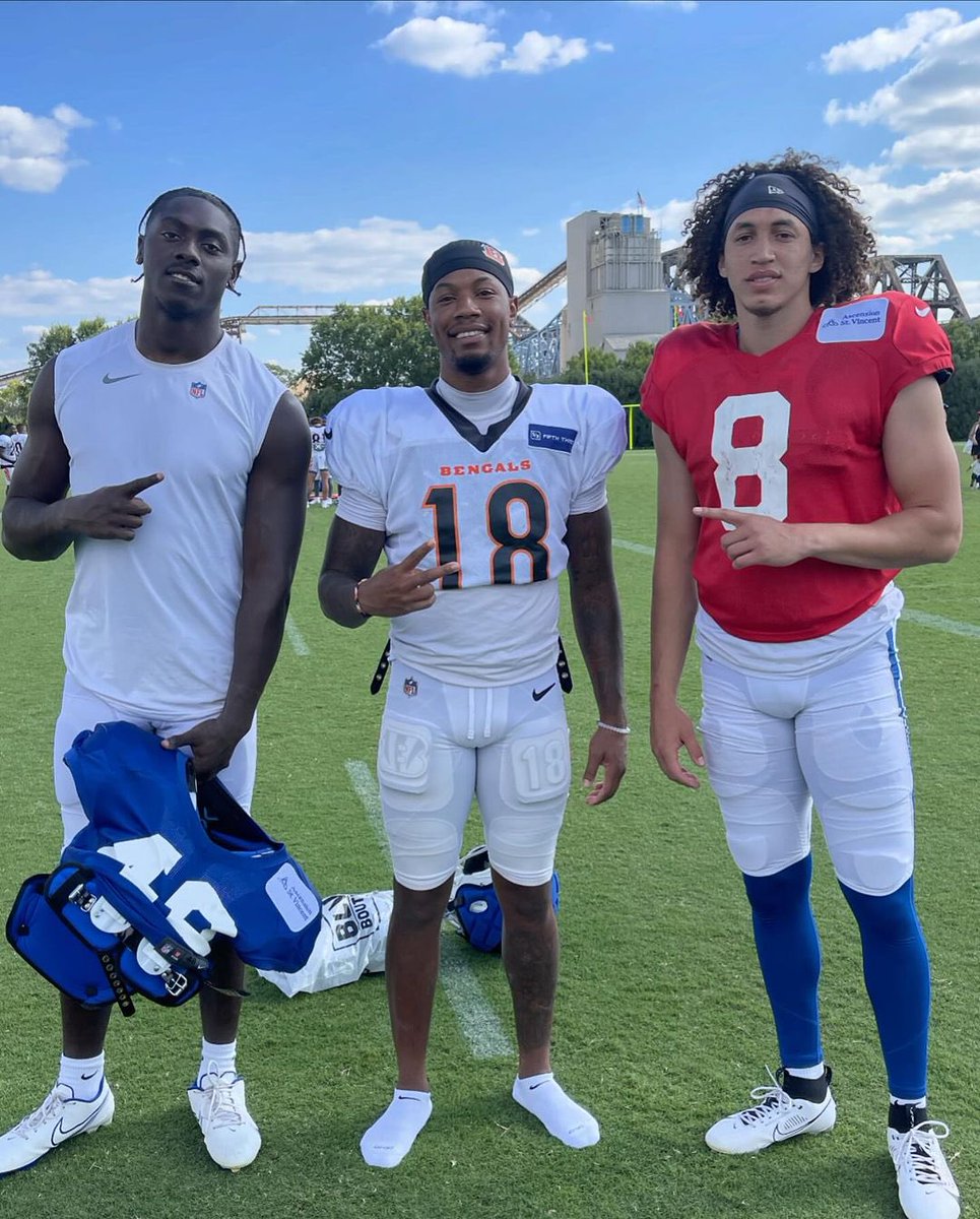 Once a Jayhawk, Always a Jayhawk

( via <a href="/ErickaLassiter/">Ericka Lassiter</a> )