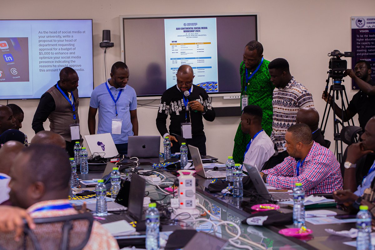 AAU_67's tweet photo. Our facilitator, Mr. Edward Asare, has set the tone for an interactive and informative session! Participants introduce themselves and share their expectations with Social Media.
#AAUSocialMediaWorkshop #SocialMediaInEducation #AfricanHigherEducation #InteractiveLearning https://t.co/NO0Qd8okYI