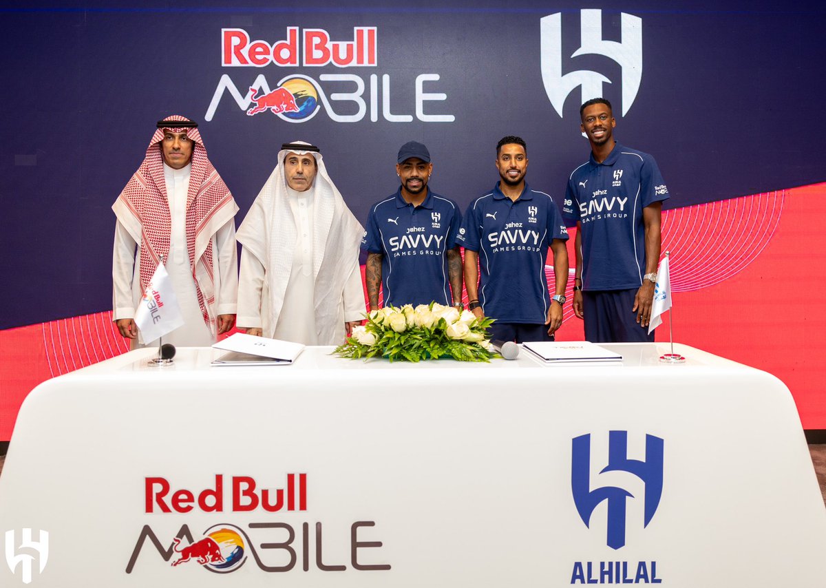Alhilal_FC's tweet photo. 📸 أهلًا @redbullmobileSA 🤩

#الهلال https://t.co/Fq6NNUII7w