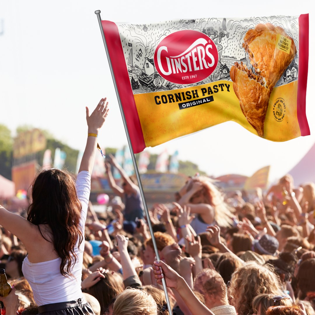 Lost your friends in the crowd? Don’t worry. Look for the Ginsters flag to guide you home 🥰