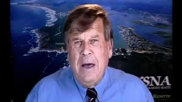 ErnestMabas's tweet photo. Science and mathematics teacher, William Smith who is known for his maths and science lessons on TV. Born in Makhanda, he is the son of the ichthyologist MargaretSmith and Professor J. L. B. Smith, the renowned chemist and ichthyologist who identified the coelacanth. #RIPWilliam https://t.co/wqvGryICe0