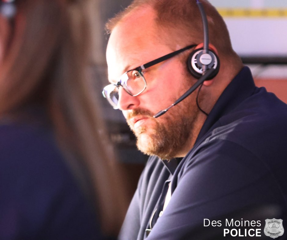 DMPolice's tweet photo. This year, with an average daily attendance of over 107,000 people, the @IowaStateFair grounds essentially became the third largest “city” in the state for 11 days.
Shout out to all the public safety pros that keep it safe!
#fairfever #iowastatefair #hereforyou https://t.co/rqySaZgFW7