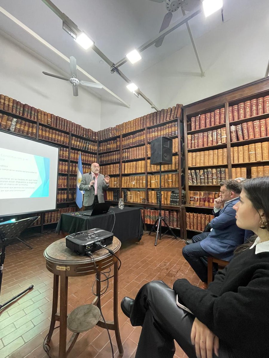 ahtucuman's tweet photo. Conferencia enriquecedora, a cargo del Dr. Julio Saguir,  titulada "¿Observador imparcial? Alberdi y el conflicto de la Organización Nacional" ofreció una perspectiva  sobre la figura de Juan Bautista Alberdi en el contexto de la Organización Nacional de nuestro país. https://t.co/2aWEpVywPu
