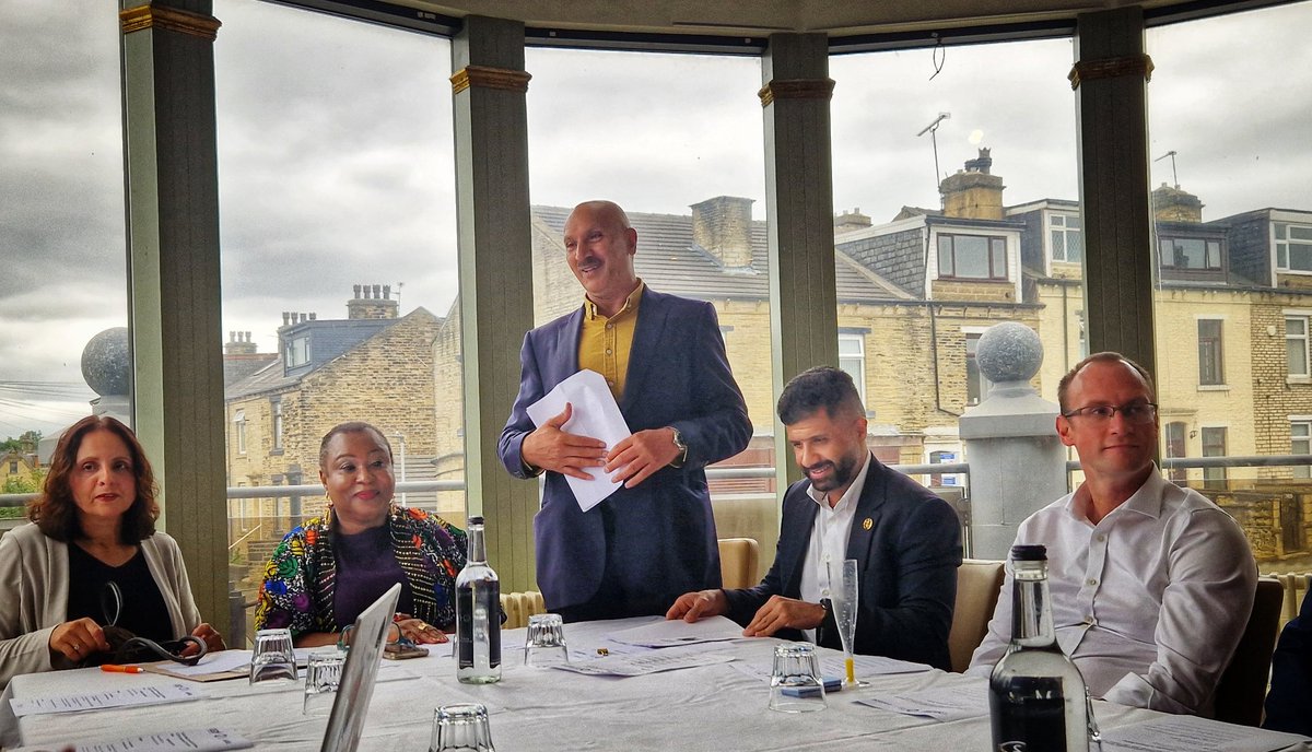 CSCGlobalAlumni's tweet image. Our first #CSCUK Alumni pop up about to get underway.

#CSCGlobalAlumni #CSCAlumni #Leadership #ConnectingCommonwealthLeaders