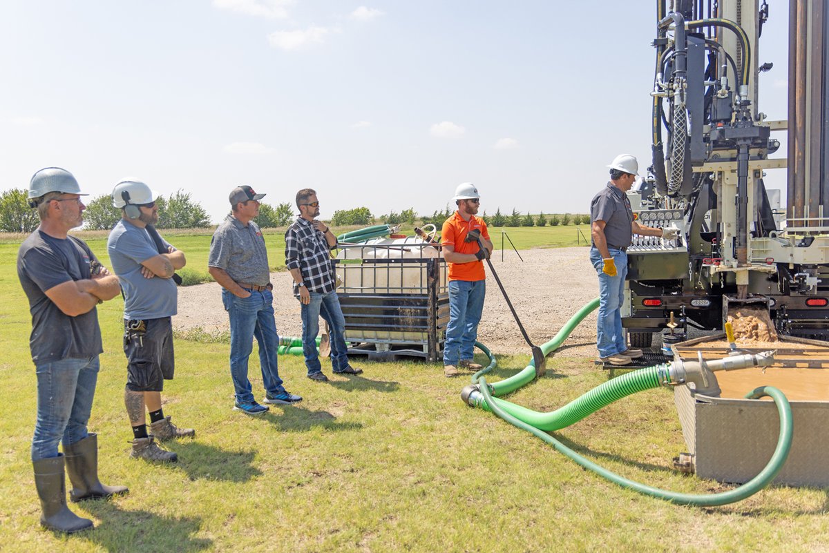 Assembly techs who built the #DM250 joined the sales team as Donnie demonstrated the rig's capabilities. Our skilled craftsman who build each rig from the ground up also have the opportunity to take pride watching the product built with their own hands running in the field.