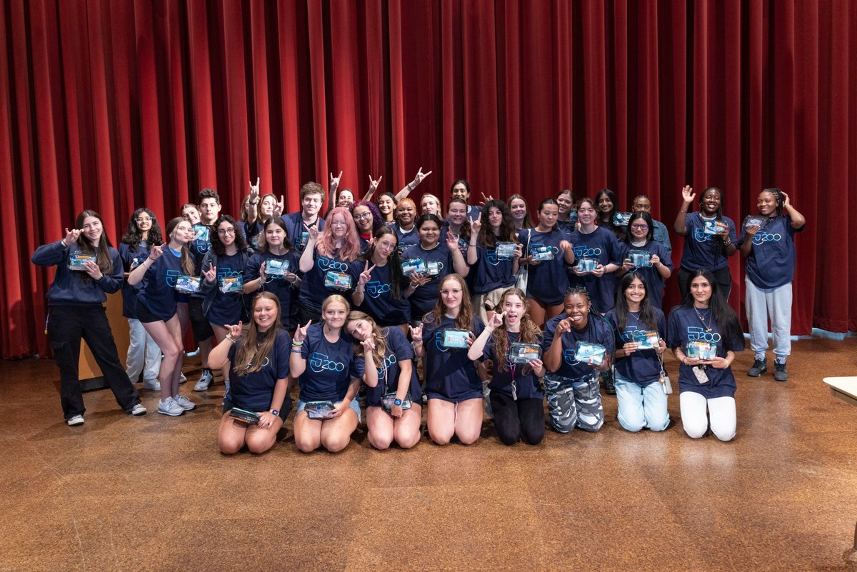 A big thanks to our 260 new students who volunteered 680 hours at 17 sites for Ramily Day of Service! You made a huge impact working with organizations like @salarmyphilly, <a href="/CenterinthePark/">Center in the Park</a> and <a href="/sharefoodphilly/">Share Food Program</a>.

💙 Be sure to log your service hours here: bit.ly/4c8M1zS