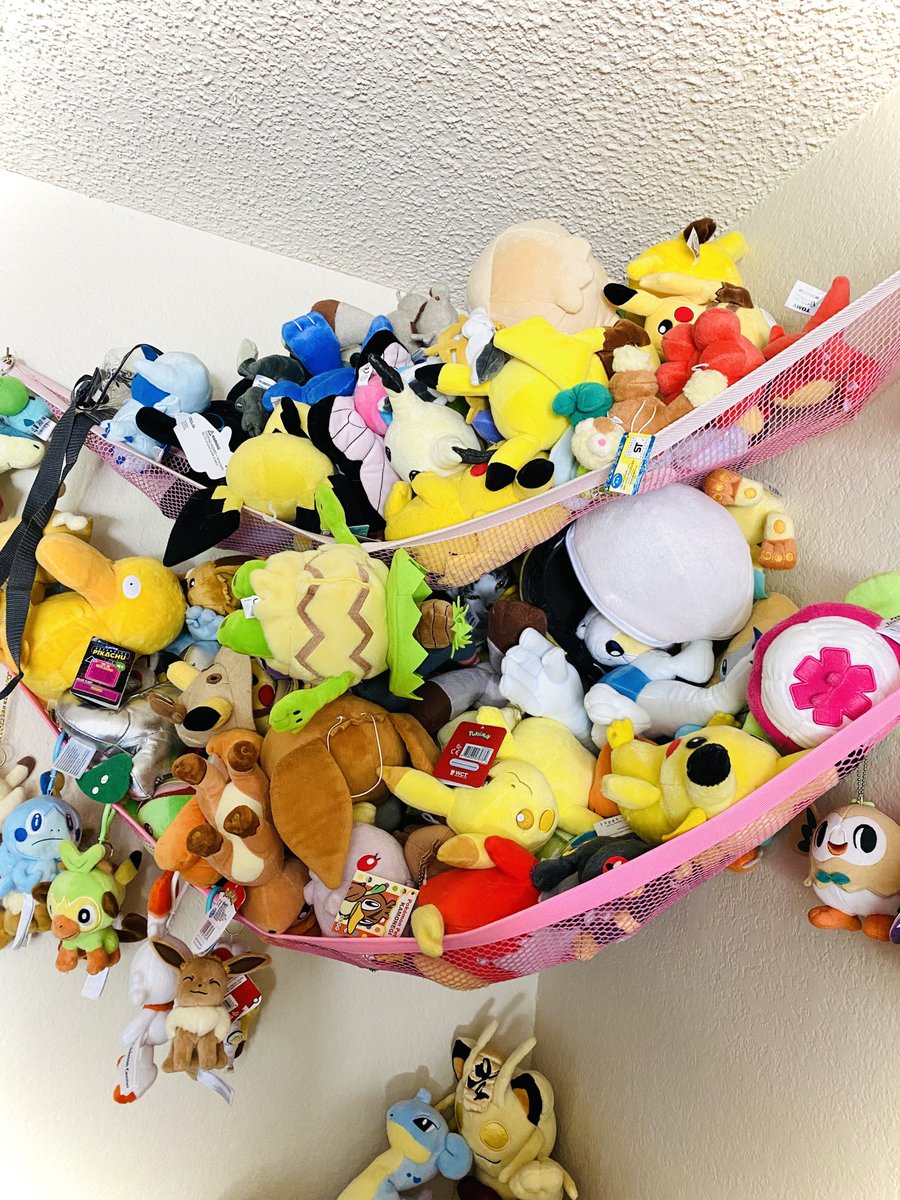 LinaLovesick's tweet image. there’s a cat in this picture